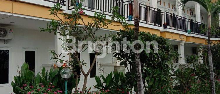 Kosan elit 2 lantai halaman luas, 24 kamar di Renon 1