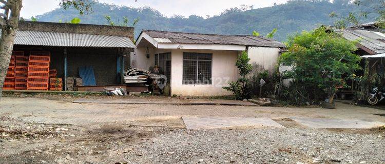 Tanah Matang+Bangunan Lok Kutawaringin, Jln Besar Msk Container 1