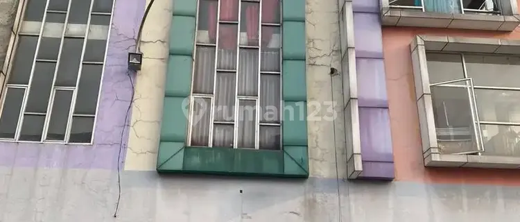 Ready-to-Use 3-Storey Shop House in 3-in-1 Warehouse Complex at Tambun City Bekasi 1