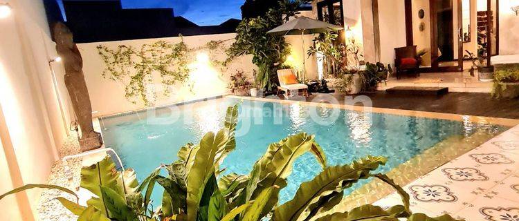 Rumah mewah dengan swimming pool di SUTERA MAGNOLIA ALAM SUTERA Serpong Utara Tangerang Selatan 1