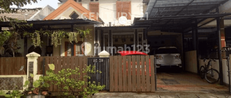 Comfortable and Beautiful House in Kemang Pratama Bekasi S9228 1