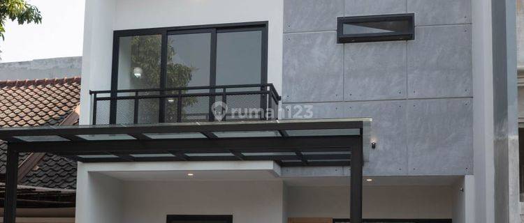 Dijual Rumah 2 Lantai Full Renov Alam Sutera Flamboyan  1