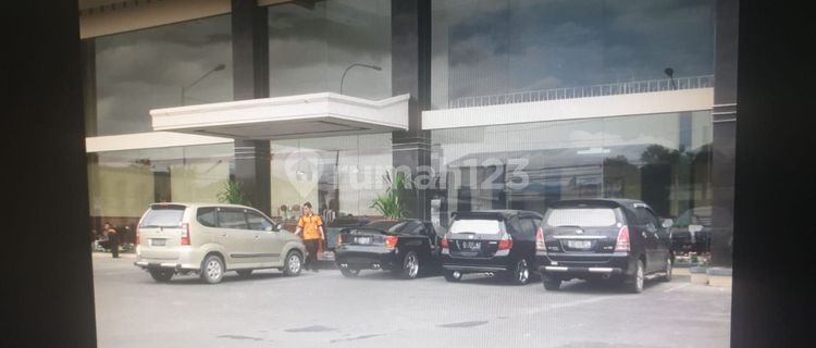 GOR and shop houses on the main road Soekarno Hatta. 1