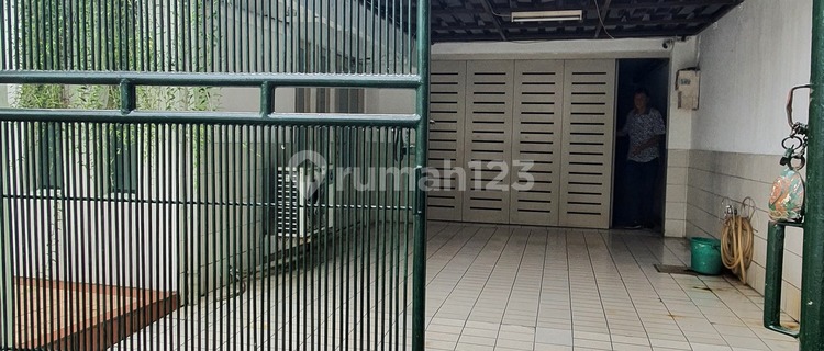 For Sale House Lebak Bulus 5 Minutes from Poins Mall 1