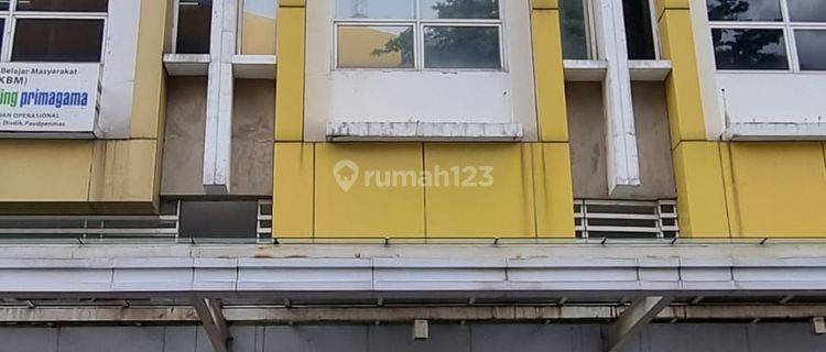 Ruko 3 Lantai Siap Pakai di Emerald Summarecon Bekasi 1