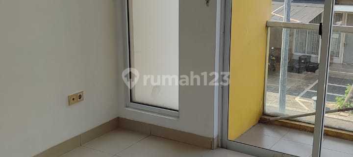 FOR RENT: GREENLAKE HOUSE, AUSTRALIA CLUSTER, SEMI-FURNISHED 1