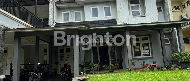 Rumah Cantik, Bersih 2 Lantai Siap Huni Di Kota Wisata 1