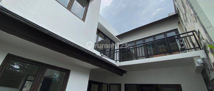 Dijual Rumah 2 Lantai Di Gading Serpong Serenade Lake, Tangerang 1