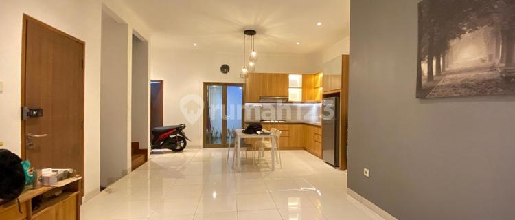 Rumah Cantik di Emerald Garden Bintaro – Lokasi Strategis, Harga Nego!, Arn  1