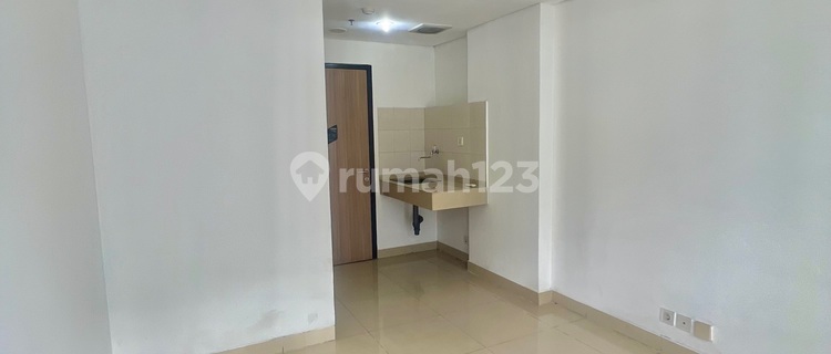 Disewakan Murah Apartment Monroe Jababeka - Studio (21 M²) Unfurnished, Low Floor, Pool View, Only 18 Juta/tahun, Jababeka, Cikarang 1
