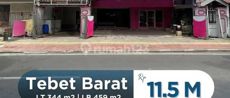 Sell Fast ! 2-Car-Wide Road House in Tebet Barat 1