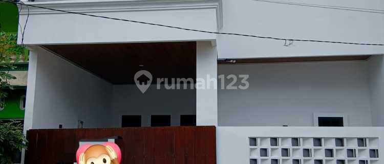 Rumah 2Lt Dekat Pusat Kota Tangerang 1