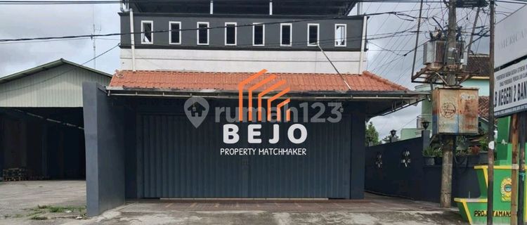 For Rent 2-Story Shop House Ready to Use in Imogiri 1