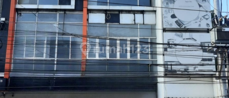 For Sale 3-Story Shop House, Ideal Width Commercial Area Jl Godean 1