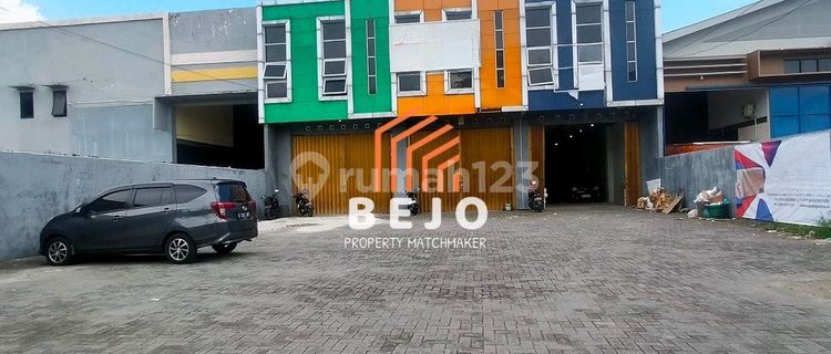 For Rent Cheap Shop House Warehouse Parking & Unrestricted Container Access 1