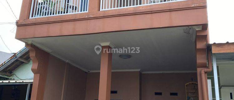 Rumah Bagus Harga Di Bawah Pasar di komplek GBR Dekat Borma 1