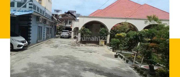 Dijual Rumah Dengan Tanah Luas Dan Kos An Lokasi Strategis Menguntungkan Dekat Rs M Djamil 1