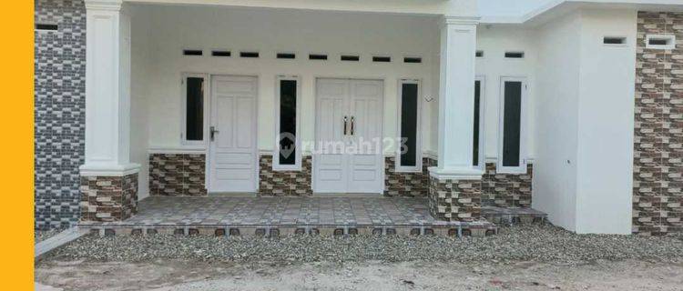 Dijual Rumah Komplek di Padang 3 Kamar Tipe 85 Hanya 590jt Luas Tanah 120m di Depan Tvri Bypass 1