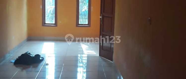 Well-Maintained Ready-to-Occupy Home in Bumi Parahyangan Kencana 1