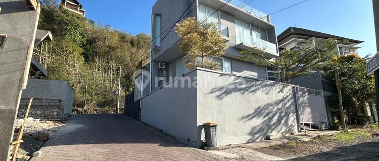 Villa with Sea View Taman Griya Jimbaran Kuta 1