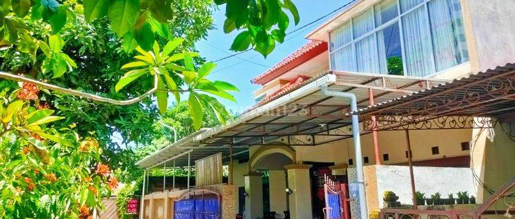 Rumah Mewah Full Furnish One Gate Dilokasi Strategis Dekat Kampus 1