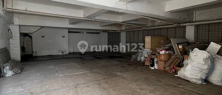 Ruko 3 Lantai Area Rame Siap Huni di Mainroad Bkr 1