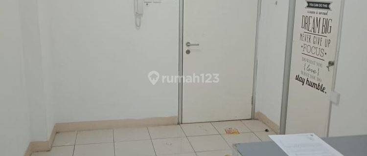 Dijual Apartement Green Bay 2 BR Unfurnished Bagus 1