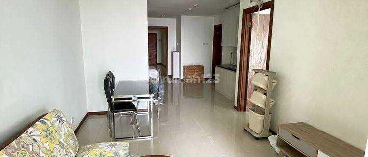 Condominium Apartement Green Bay 2 BR Semi Furnished Bagus 1