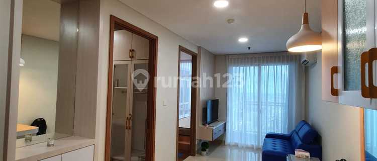 New Luxury Reiz Condo Apartment Fully Furnished Modern Cozy 1