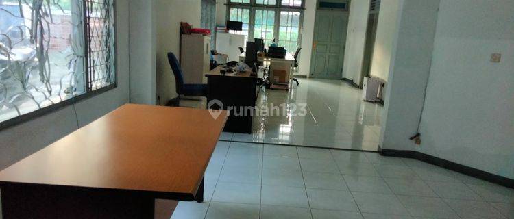 Rumah 2 Lt.shm di Kayu Putih Jalan Besar Cocok Untuk Rumah kantor 1