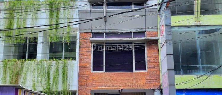 Turun Harga Ruko Strategis Di Panglima Polim, Jakarta Selatan 1
