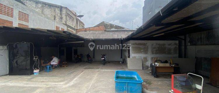Dijual / Sewa Tanah hadap jalan raya , cocok tempat parkir mobil, Carwash, Gudang dll, area pademangan timur 1