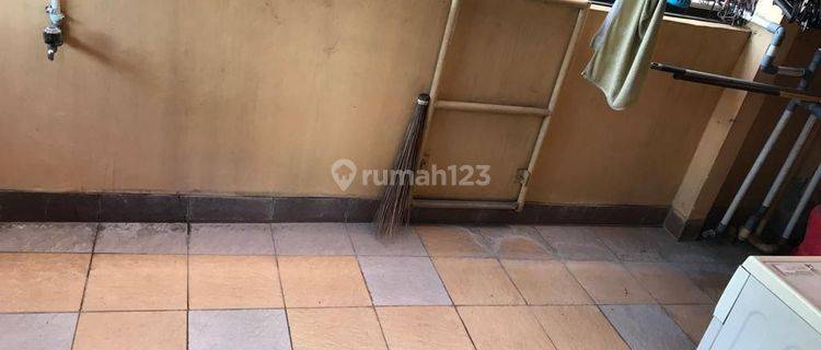 Dijual rumah di Jalan Batu tulis 1