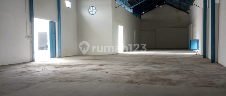 Disewakan Gudang Jalan Jetis Mojokerto 1