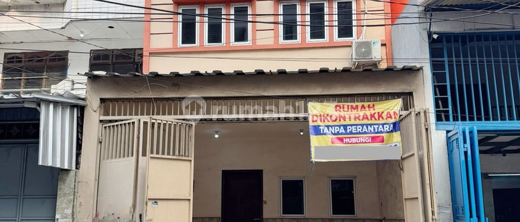 For Rent 3-Story House on Tambora Road, Jembatan Lima 1