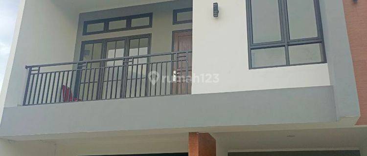 Rumah Baru 2 Lantai Murah Di Jatimakmur Pondok Gede Bekasi  1