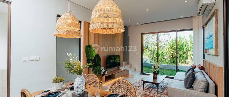 2-storey house with rice field and mountain views in Tabanan Bali 1