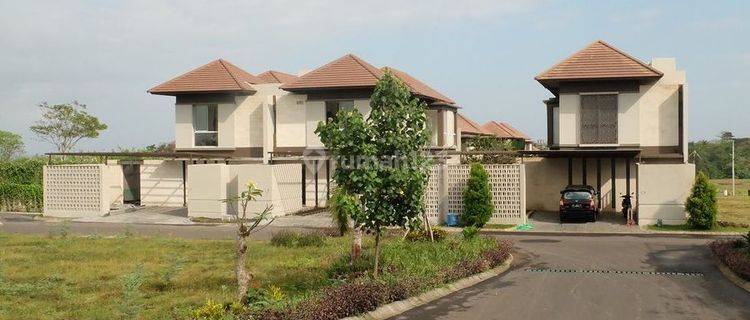 Rumah 2 Lantai 3 Kamar Tidur Furnish Dengan 4 View Tabanan Bali 1