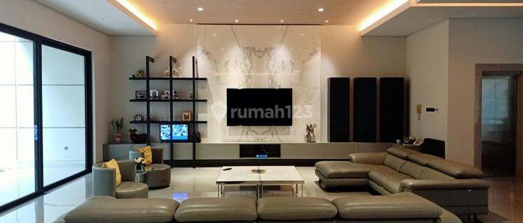 Disewakan Rumah Penisi Indah Pik 1 Jakarta Utara  1