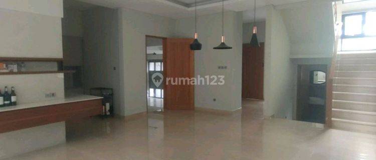 Jual Rumah Pusar Kota Bandung Sayap Gatot Subroto Buranrang Bandung Semi Furnished SHM - Sertifikat Hak Milik 1