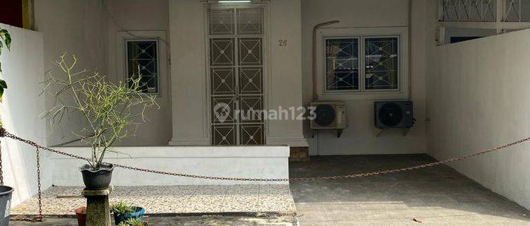  Rumah Unfurnished Bagus Dalam Cluster Di Sentul City 1