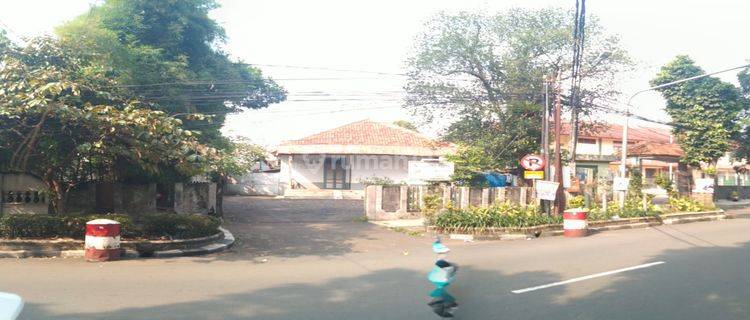 Rumah Tua di Jalan Raya Paledang Hitung Tanah   1