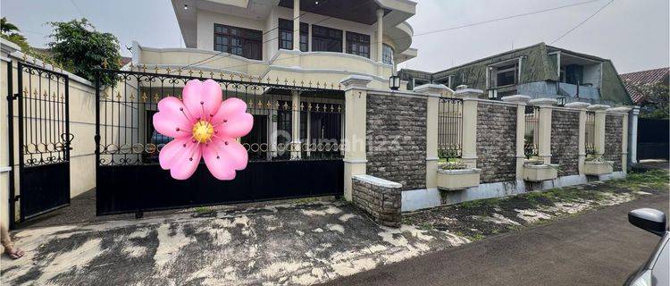  Rumah Unfurnished Bagus Di Tengah Kota Di Haur Jaya 1