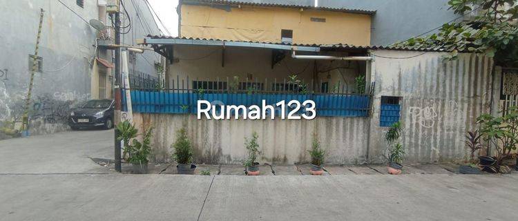 *Rumah 2 lantai Dekat dengan Halte di Pademangan, Jakarta Utara* 1