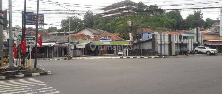 Rumah Kos Strategis Siap Huni di Jalan Kelud Raya 1