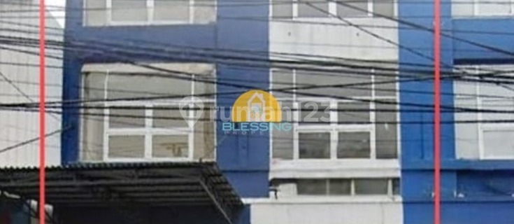 2 Units of Ready-to-Use Shophouses Suitable for Business in Brigjen Sudiarto 1