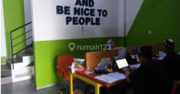 Dijual ruko 3 lantai di mainroad Gunung Batu 1