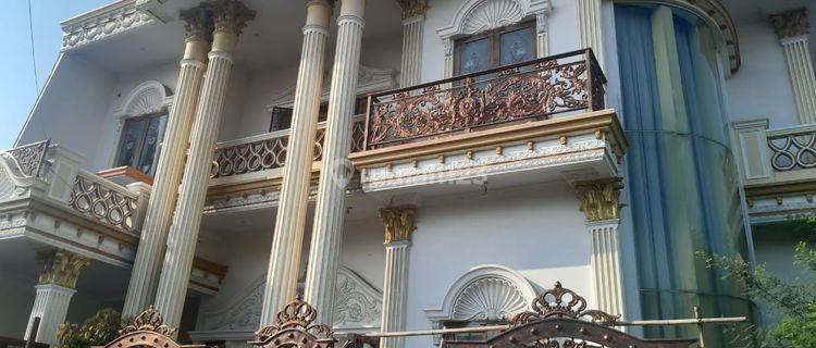 Rumah Mewah Bagus di Teluk Naga, Tangerang 1