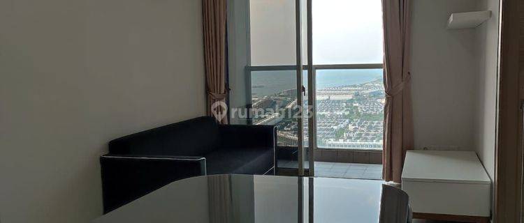 DISEWA APARTEMEN GOLD COAST 3 BR FURNISH 1