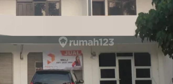 2-storey main road shop house on Pasantren Street, North Cimahi. 1